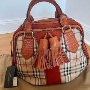 100% Authentic Burberry Hedwig Bowler Check Bag